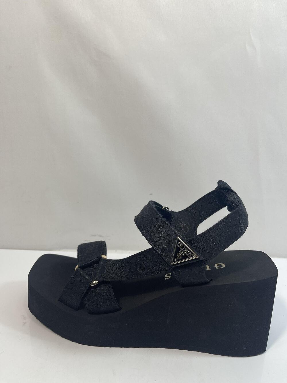 Guess Shoes Womens Size 10 Black DAYSA Logo Strappy Platform Wedge Sandals Box